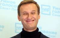 Навального суд обязал заплатить деньги 