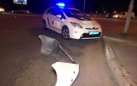 В Киеве полицейский автомобиль попал в серьезную аварию (видео)