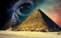 Сенсационная находка в египетской пирамиде - капсула с инопланетянином