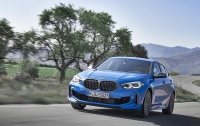 BMW выпустил новое поколение хетчбэка 1-Series