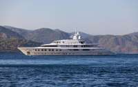 Власти Гибралтара продали яхту российского миллиардера за 37,5 млн долларов, – AFP