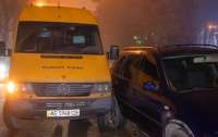 ДТП в Днепре: Volkswagen протаранил маршрутку