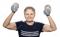Если не знаете, что подарить бабушке - подарите гантели и спортивное питание