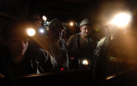 14 шахтеров попали в ловушку на глубине 140 метров на шахте Львовщины 