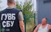 Затримано бізнесмена, який за 1 млн грн хотів підкупити співробітника СБУ, щоб привласнити землю на полігоні ЗСУ