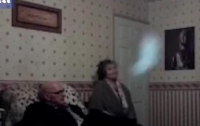 Британка показала жуткое видео с призраком 