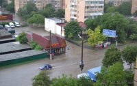 Сильный ливень буквально затопил Одессу (ФОТО, ВИДЕО)