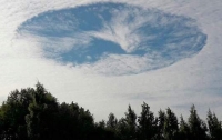 Жители Хельсинки в панике: в небе образовалась 