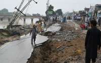 Пакистан всколыхнуло мощное землетрясение, 20 погибших