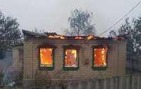Жертвами пожаров в Луганской области уже стали 11 человек
