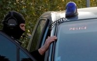 Четырех человек задержали в пригороде Парижа по подозрению в подготовке теракта