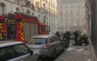 СМИ: В Париже на Елисейских полях прогремел взрыв