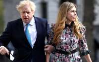 Премьер Великобритании Борис Джонсон тайно женился на своей подруге