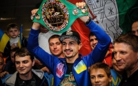 Украинский боксер проведет объединительний поединок за пояса WBC и WBO