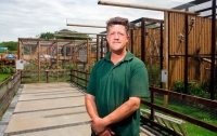 Британец открылся первый паб-зоопарк