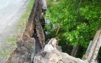 Несколько сел пострадали от одного моста (фото)
