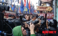 Судный день Тимошенко: Спецназ, журналисты и протестующие (ФОТО)