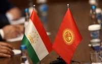 Кыргызстан и Таджикистан подписали протокол о прекращении конфликта