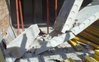 ЧП в Черкасской области: на подростка упала бетонная плита