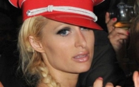 Пэрис Хилтон, нарядившись капитаном, уже отпраздновала День Независимости США (ФОТО)