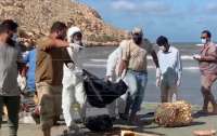 ВОЗ и ООН призывают власти Ливии не хоронить погибших от наводнения в братских могилах