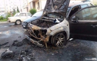 В Луцке подожгли автомобиль семьи нардепа (видео)