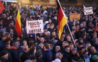 В Дрездене прошел массовый антиисламский митинг
