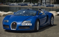 Bugatti сорвало крышу! (ФОТО)
