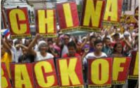 Филиппинцы уже готовы наброситься на Китай в патриотическом угаре